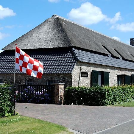 B&B Leendershoeve In Heusden Asten Exteriör bild